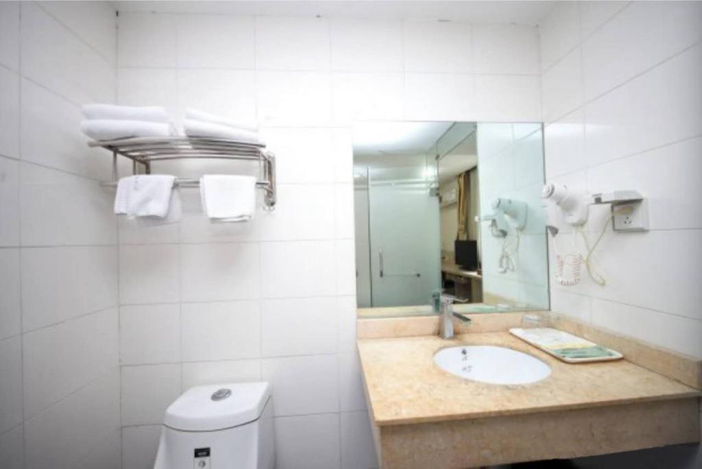 Yixin Business Hotel 広州 エクステリア 写真