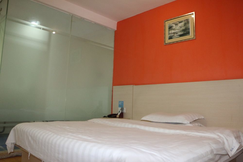 Yixin Business Hotel 広州 エクステリア 写真
